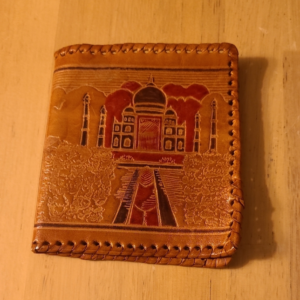 Artisan Tan Leather Wallet with Elephant Design - Picture 2 of 6
